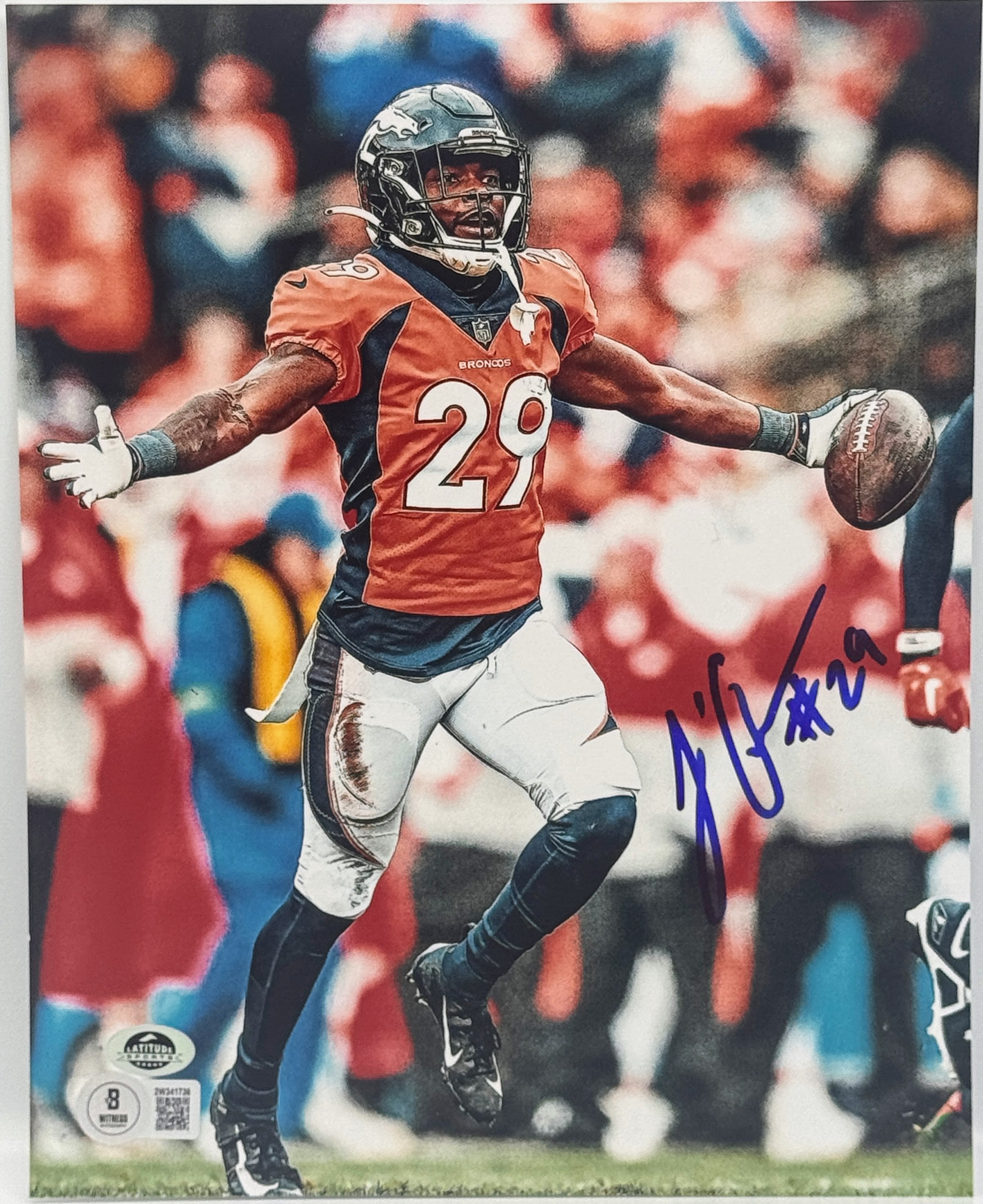 Ja'Quan McMillian Autographed 8x10 Photograph (Beckett COA)