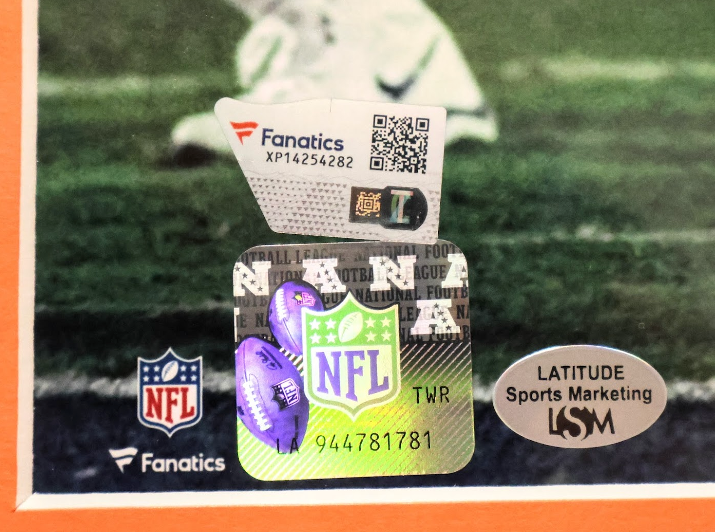 Peyton Manning & John Elway Denver Broncos Autographed 8x10 Photos with Deluxe Frame