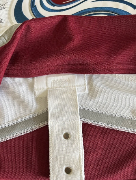 2022 Stanley Cup Champions Colorado Avalanche Team Signed Jersey JSA Letter of Authenticity