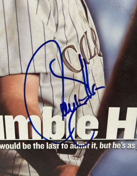 Larry Walker Autographed Sports Illustrated Magazine June 11, 2001 JSA COA