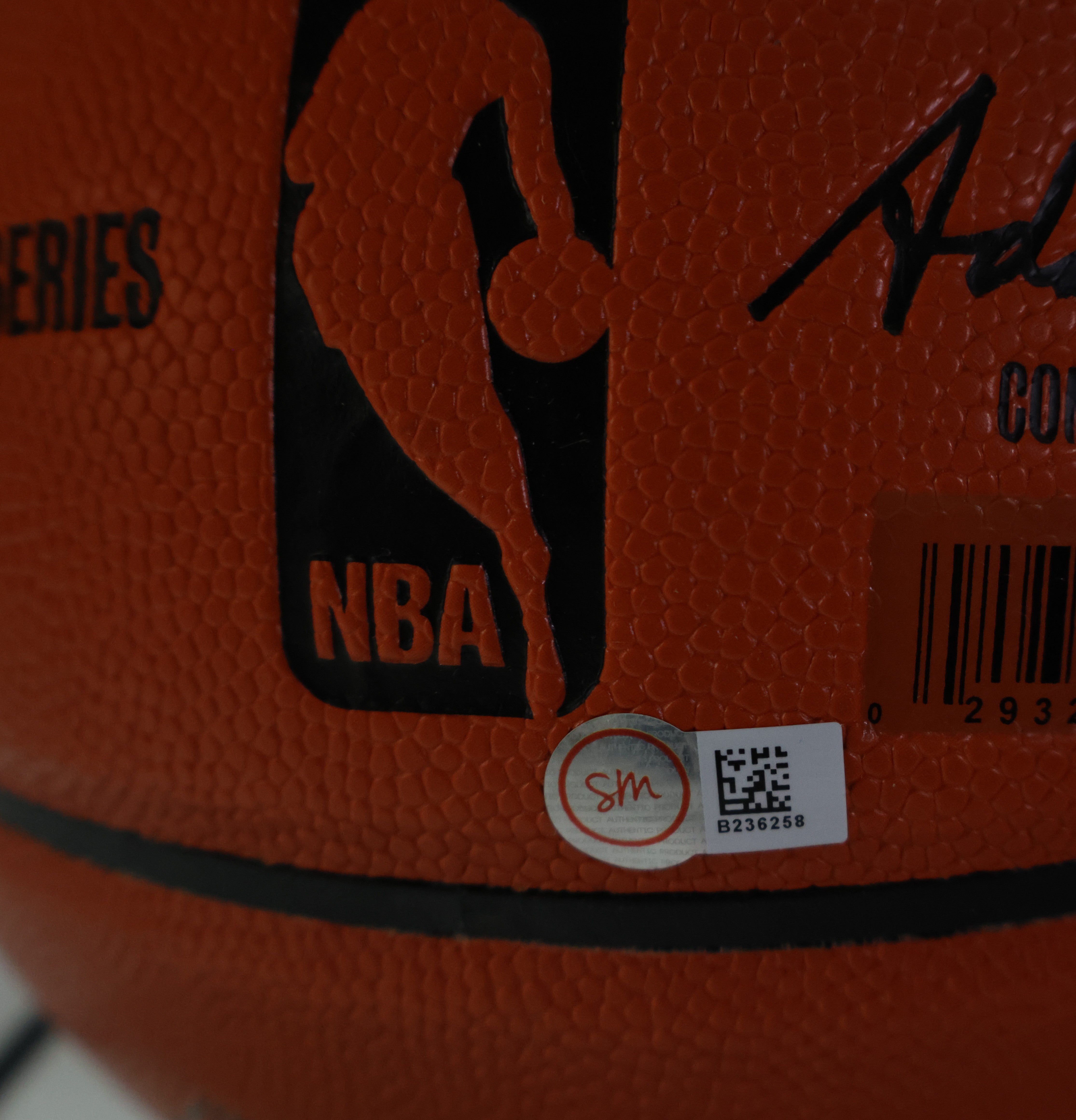 Karl Malone Autographed/4x Inscribed Spalding Ball in Utah Jazz Case Steiner COA