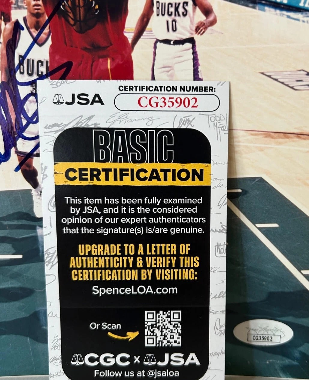 Dikembe Mutombo Autographed Atlanta Hawks 8x10 Photo JSA COA