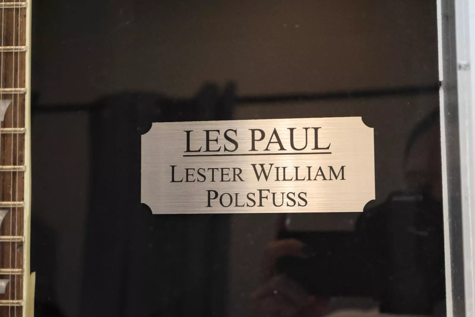 Les Paul Autographed Guitar with Deluxe Case