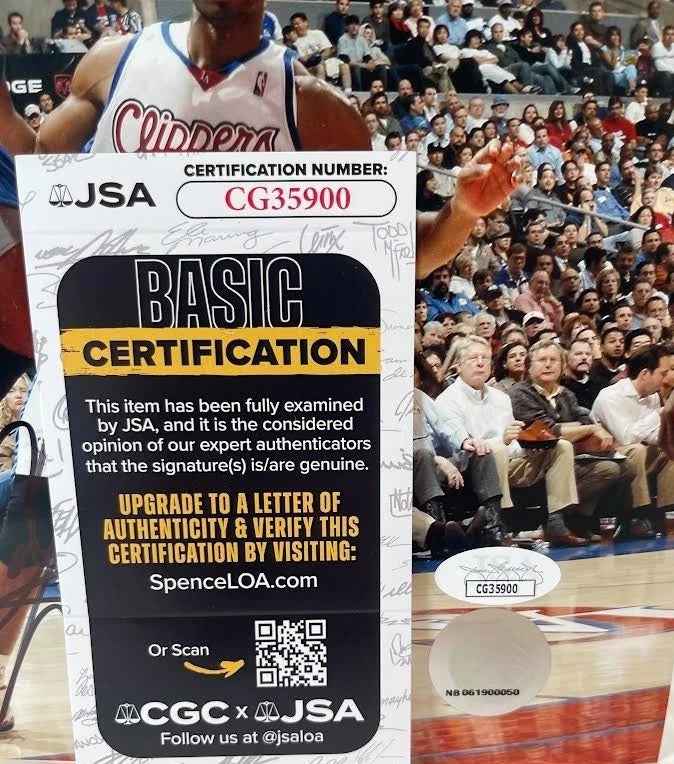 Carmelo Anthony Autographed Denver Nuggets 8x10 Photo - JSA Authenticated NBA Memorabilia